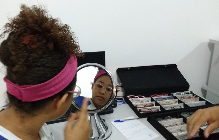 Mais de 90 Alunos são atendidos pelo olhar Paulista no mês de Setembro 2016